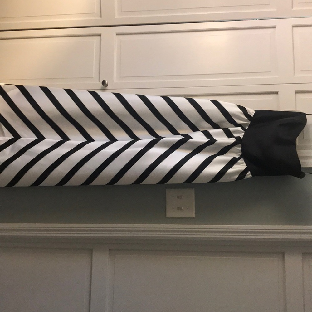Alfred Sung Formal Dress